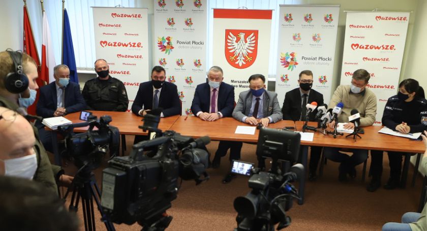 Kurniki zamknięte do odwołania. Czerwony alarm w trzech gminach przez ptasią grypę w Pęszynie