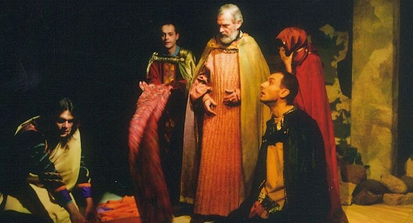 Teatr w sieci. Spektakl i rozmowa z reżyserem
