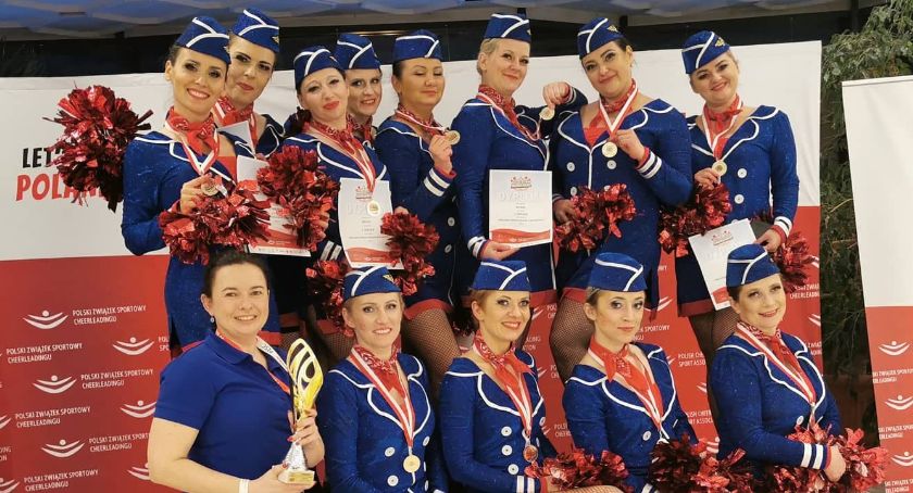 Aplauz Airlines, czyli złote dziewczyny z Płocka. Ogromny sukces płockich cheerleaderek