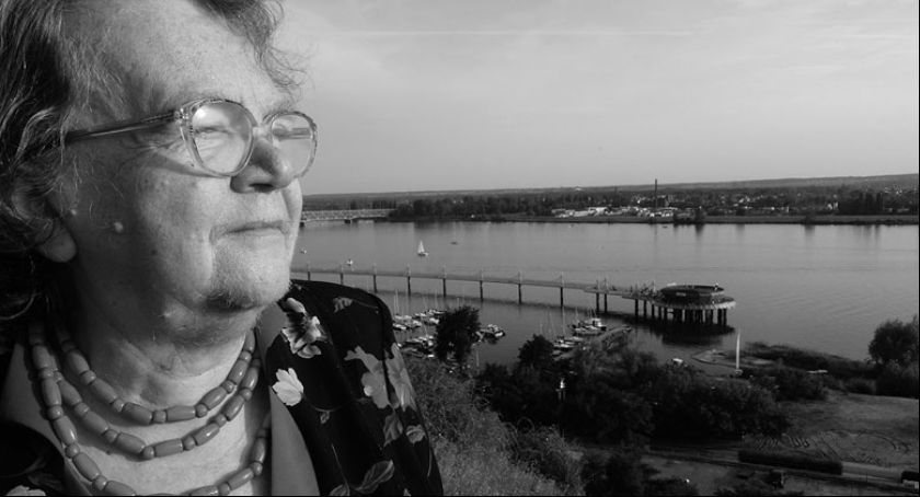 Żegnamy poetkę Wandę Gołębiewską. Kochała Wisłę, Płock, poezję i listy