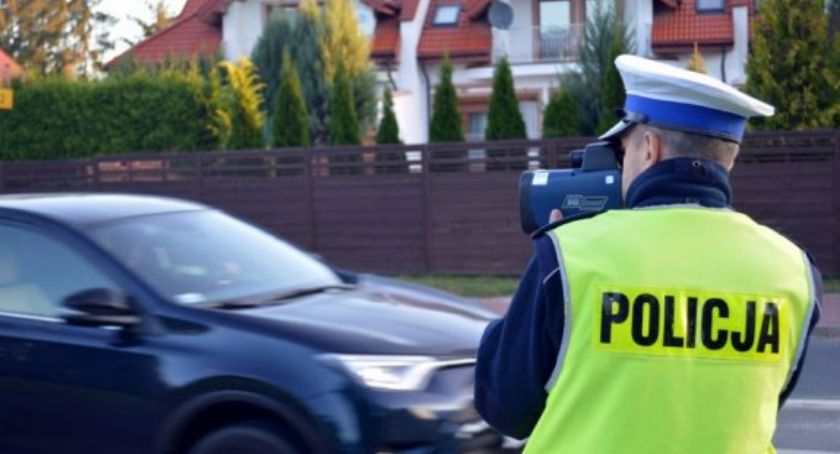 Rannych zostało 8 osób. Fatalny długi weekend na drogach 