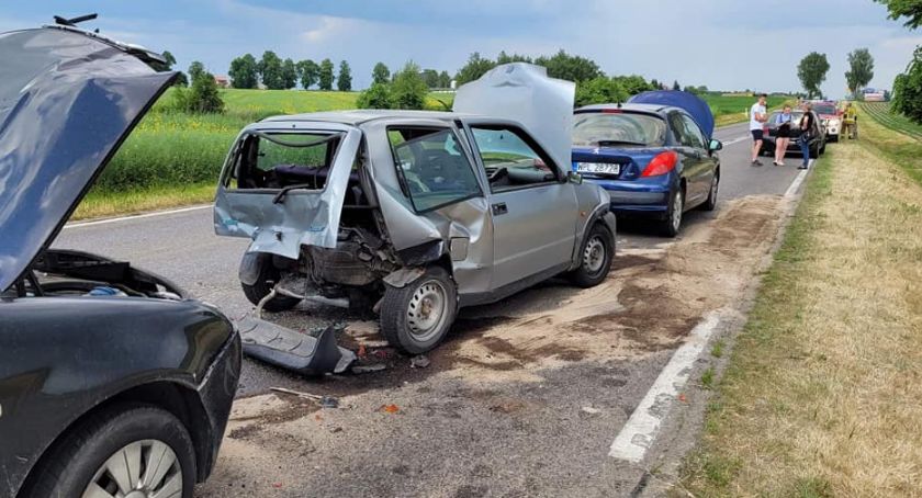 Jeden uderzał w drugiego. Wypadek w Mikołajewie