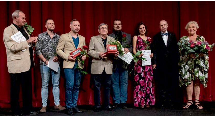 Płockie Towarzystwo Przyjaciół Teatru wręczyło Maski. Złoty Janusz Gajos,  Srebrny Bogumił Karbowski