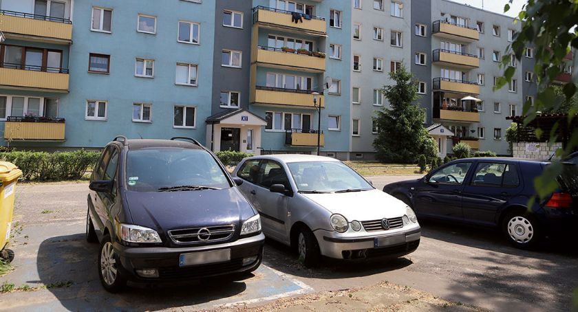 Co jest ważniejsze: dobro osoby niepełnosprawnej, czy wszystkich lokatorów?  Sprawa z Podolszyc