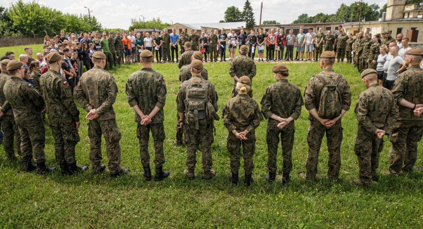 Czeka ich 16 intensywnych dni. 127 osób rozpoczęło szkolenie podstawowe kandydatów do 6 Mazowieckiej Brygady Obrony Terytorialnej