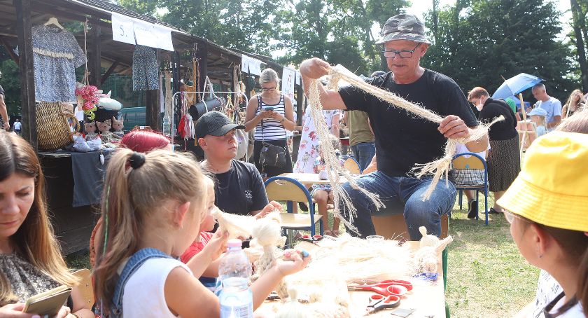 X Festiwal Ginących Zawodów. Wielkie świętowanie w Brudzeniu Dużym [ZDJĘCIA]