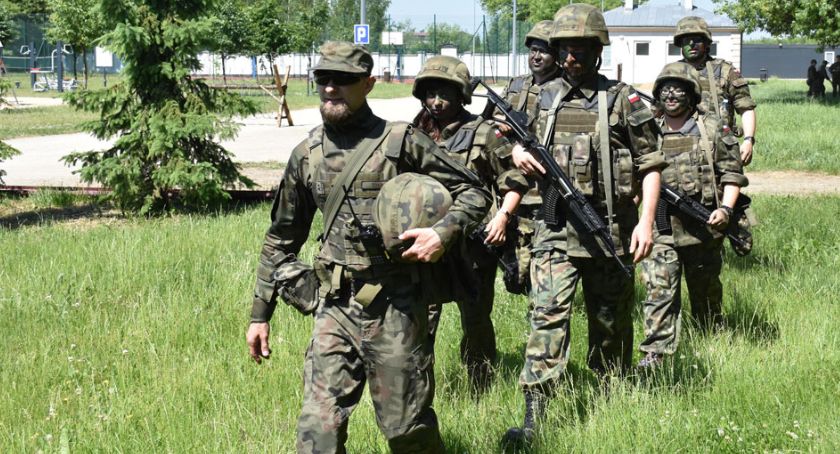 „Byłam żołnierzem WOT” - czyli dziennikarze na poligonie