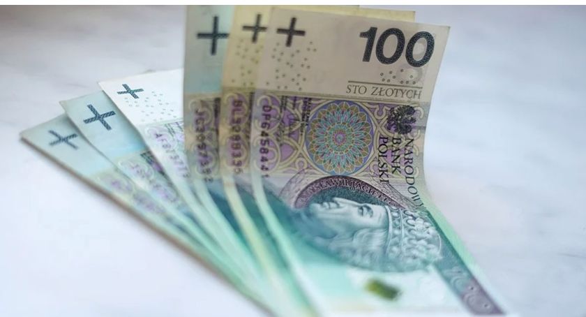 Już 37,5 mld zł wsparcia od ZUS  w ramach tarczy. Teraz pomoc także dla szkolnych sklepików