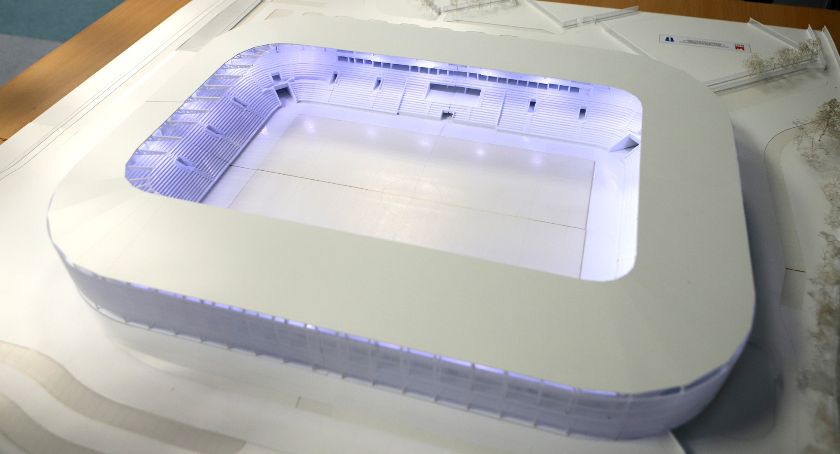 Nowy stadion miejski zostanie oddany 29 listopada 2022.  Kończymy pierwszy etap budowy. [FILM, ZDJĘCIA]