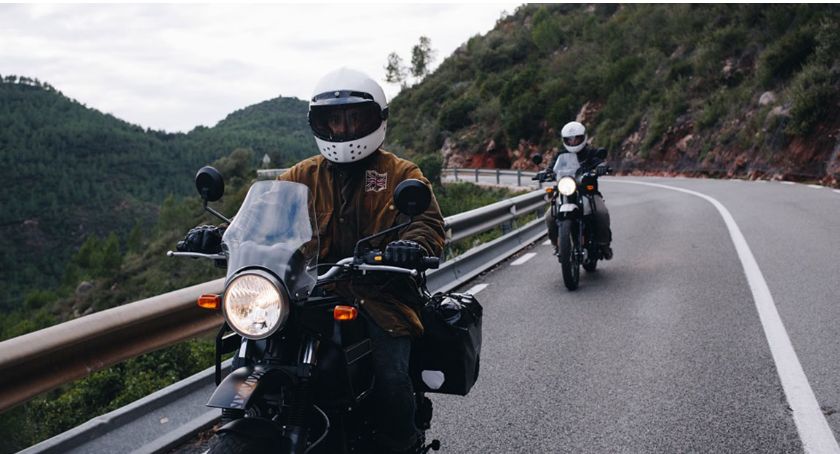 Czym wyróżniają się najlepsze motocykle turystyczne?