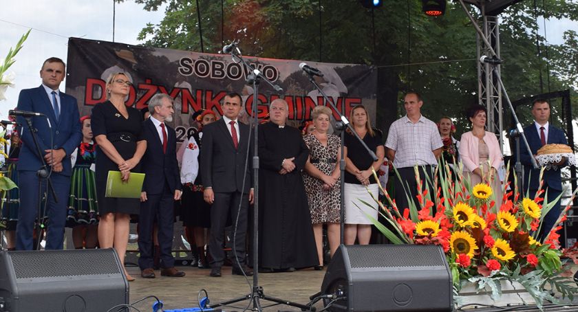 Radosne święto plonów. Dożynki Gminne w Sobowie