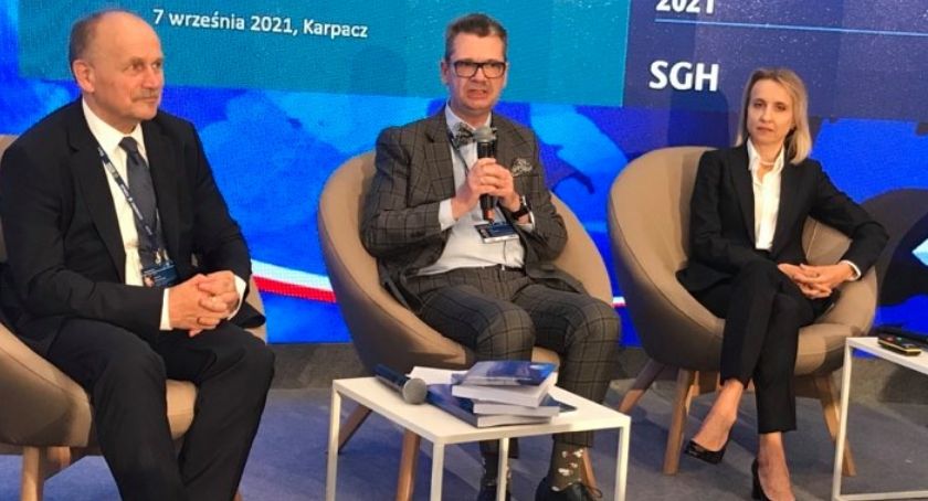 O gospodarce w czasach pocovidowych... Forum Ekonomiczne w Karpaczu 