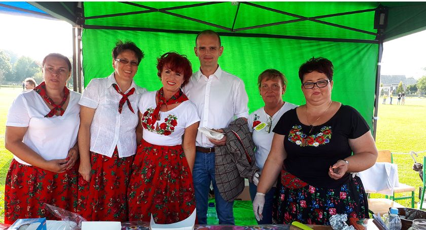 W Radzanowie mieszkańcy pożegnali lato. Piknik rodzinny „Będzie lepiej”