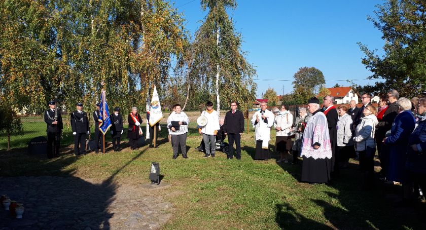 W Płocku-Trzepowie uczczono ważną rocznicę. Park pamięci ma już 10 lat [ZDJĘCIA]