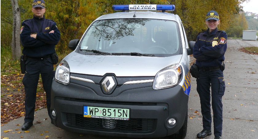 Były elektryczne skutery. Czas na elektryczne samochody dla strażników!