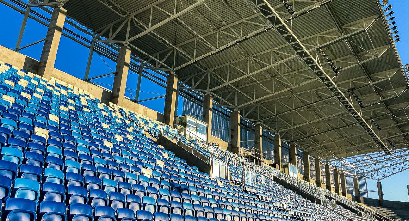 UWAGA! Do dyspozycji kibiców Wisły Płock będzie już nowa trybuna wschodnia Stadionu im. Kazimierza Górskiego!