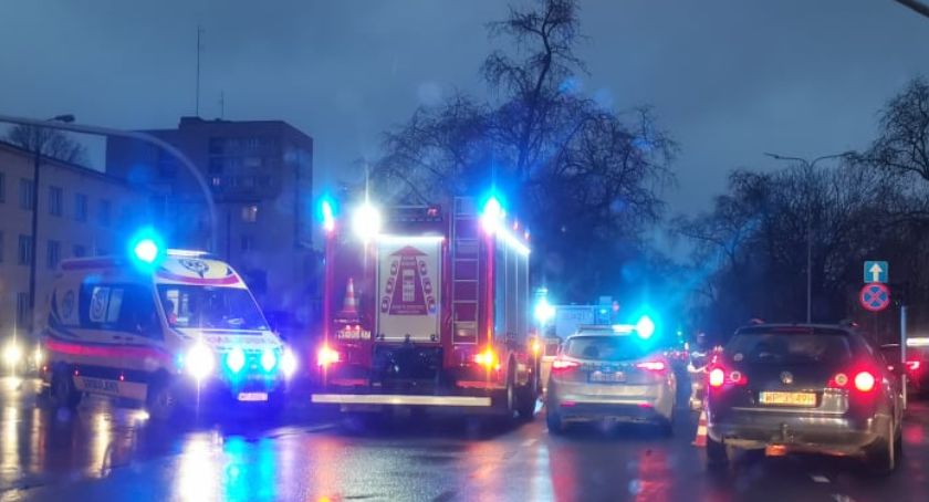 Korki w Alejach Jachowicza. Wszystko przez wypadek. Utrudnienia mogą potrwać do godz. 19.00