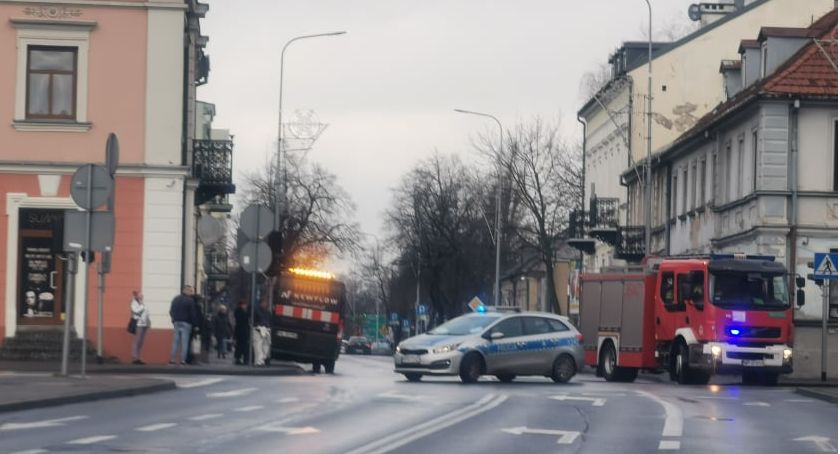 Utrudnienia w ruchu na skrzyżowaniu ul. Sienkiewicza i Bielska  [AKTUALIZACJA]