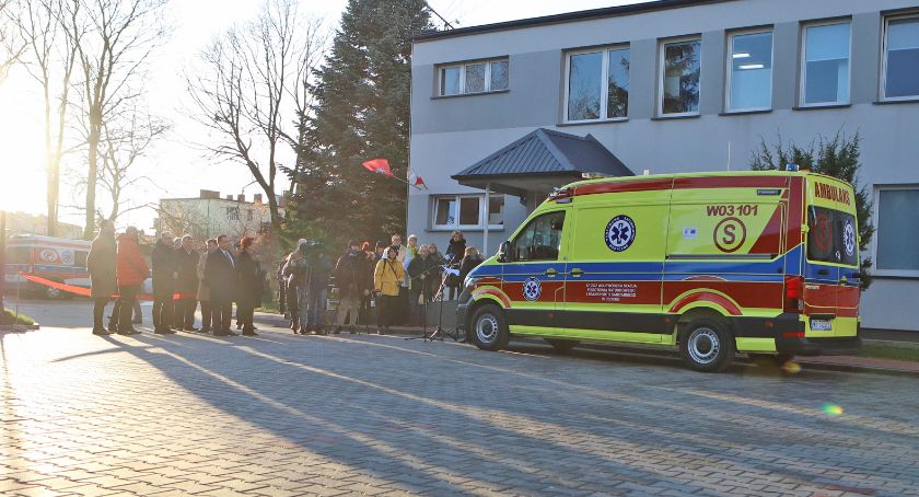 Pierwsza taka karetka w płockim pogotowiu. Dla jakich pacjentów?