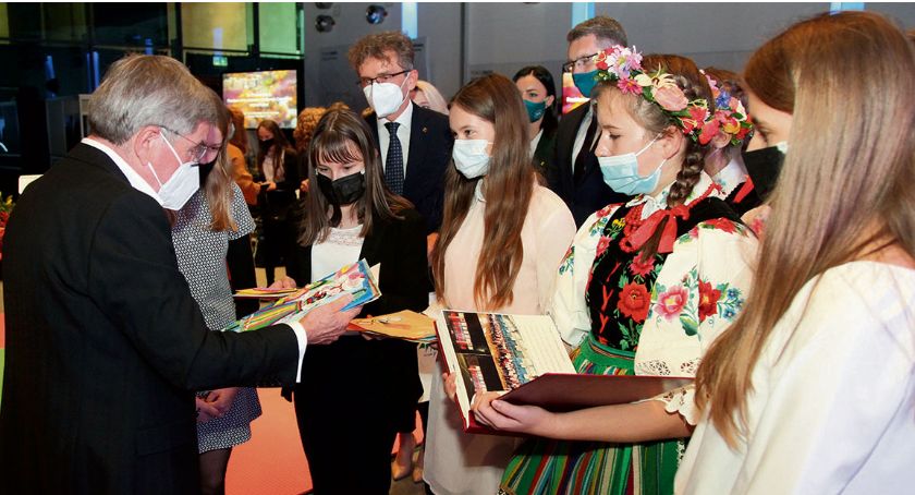 Olimpijska Pacyna. Uczniowie spotkali się z prezydentem MKOL Thomasem Bachem