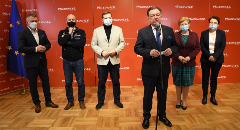 Coraz więcej za prąd, gaz i leki. Drożyzna mocno uderza w szpitale. Dyrektorzy obawiają się dalszego zadłużania