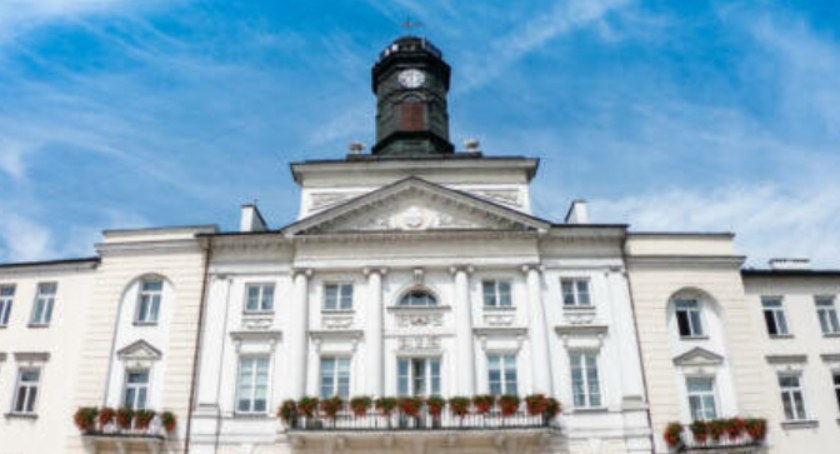 Urząd miasta czynny w sobotę. Jakie sprawy załatwisz?