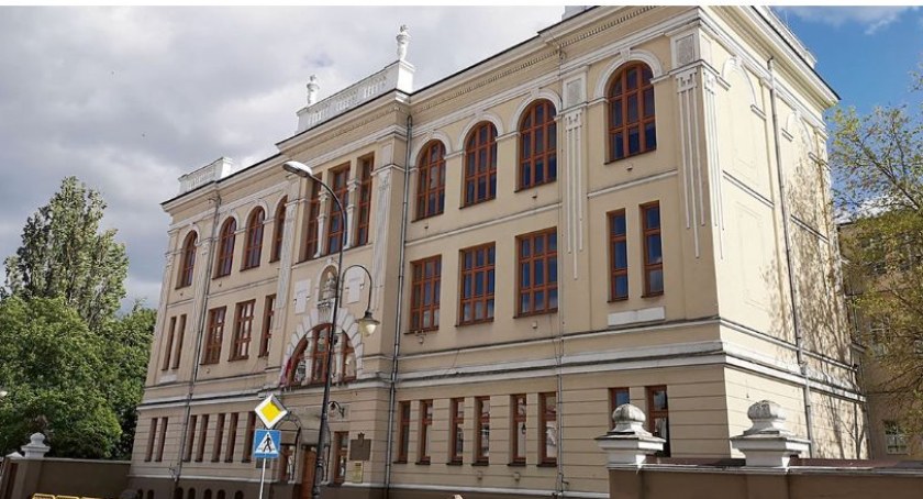 Płockie szkoły gotowe do pracy z dziećmi ukraińskich uchodźców. Na razie jest ich siedem