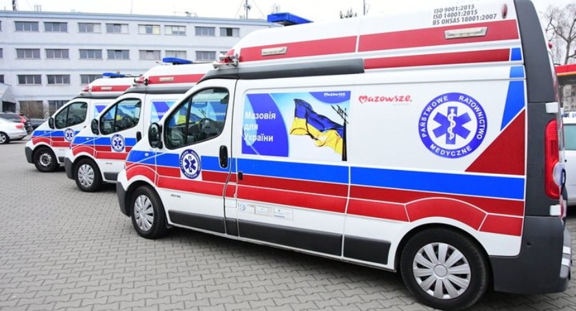 Trzy karetki od władz Mazowsza wyruszyły do Kijowa