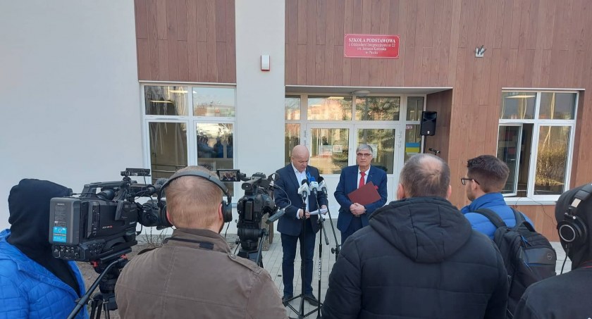 W SP Nr 22 krócej, szybciej, bezpieczniej... Wszystko za sprawą łącznika