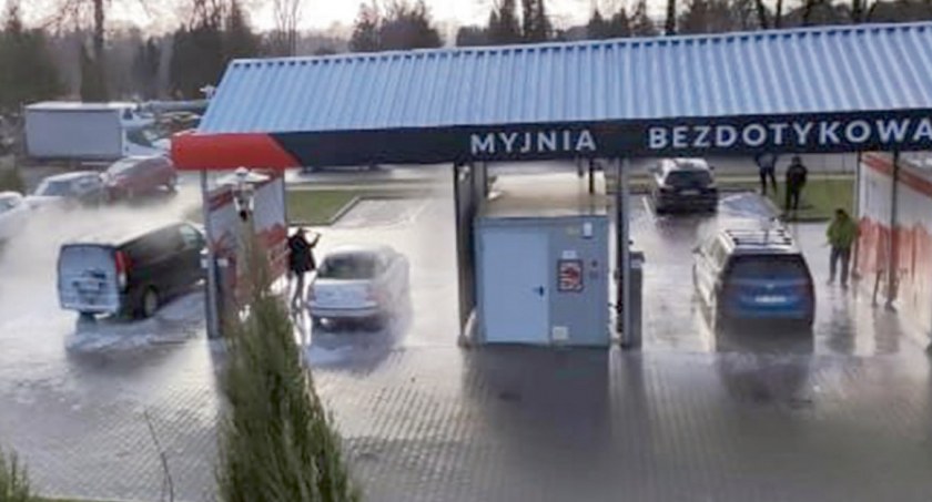 Gehenna mieszkańców posesji przy ul. Harcerskiej, czyli życie w hałasie myjni samochodowej