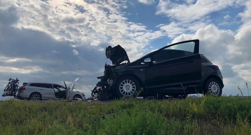 Wypadek w Rębowie. Strażacy informują, że DK-50 jest zablokowana 