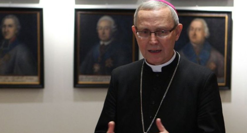 Bp. Piotr Libera złożył rezygnację. Jestem wdzięczny Papieżowi Franciszkowi i wam wszystkim
