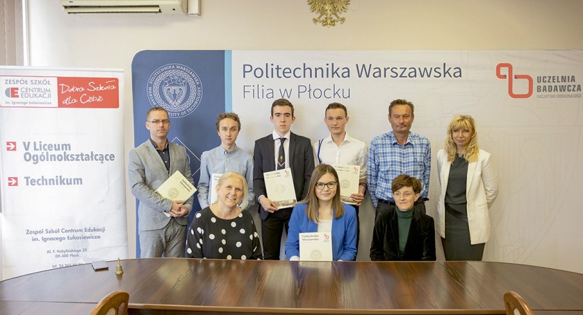 Matematyczni giganci nagrodzeni. Finał konkursu Continuum 2022