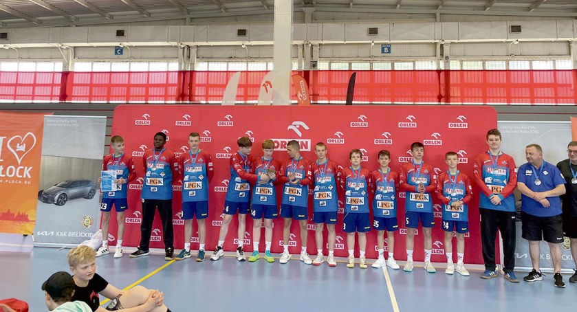 III KIA MUKS CUP piłkarzy ręcznych. Puchar pojechał do Legnicy