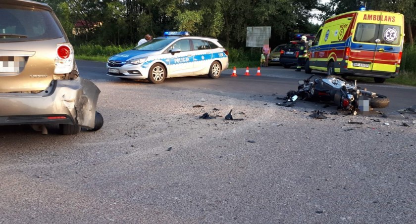 Wypadek w Zaździerzu. Motocyklista trafił do szpitala