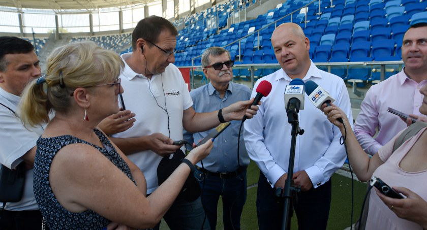 Prezydent Nowakowski zapewnia kibiców: runda rewanżowa przy pełnych trybunach