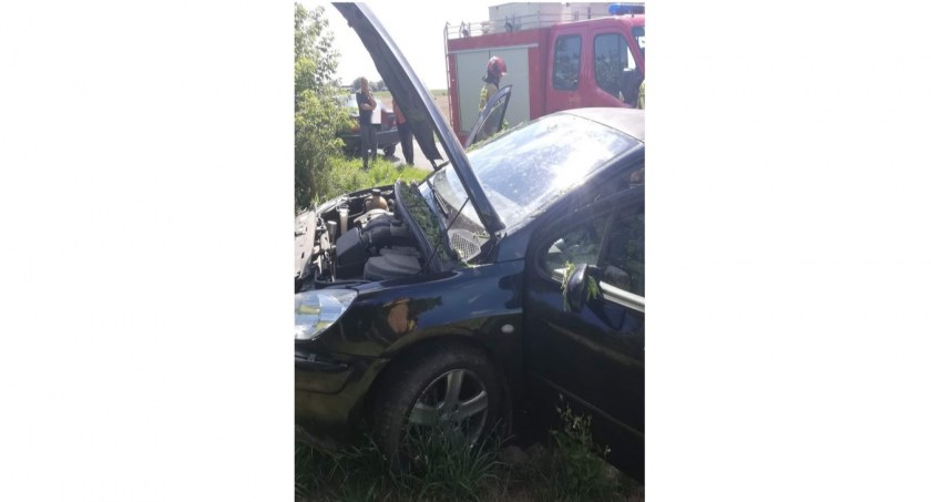 Nagle stracił panowanie nad pojazdem. Kierowca dostał ataku podczas jazdy