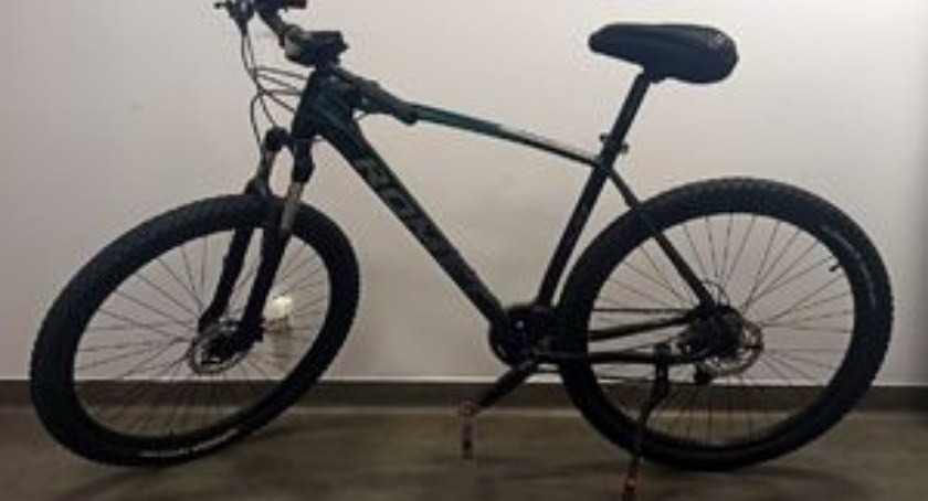 Poszukiwany wpadł w ręce policji, gdy jechał na kradzionym rowerze 