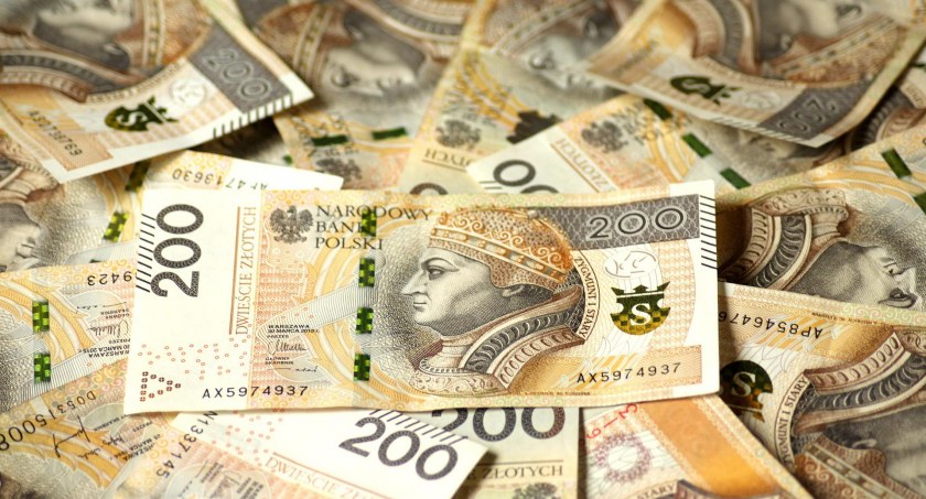Stypendia dla podopiecznych Rodzinnych Domów Dziecka. Wnioski do 4 października