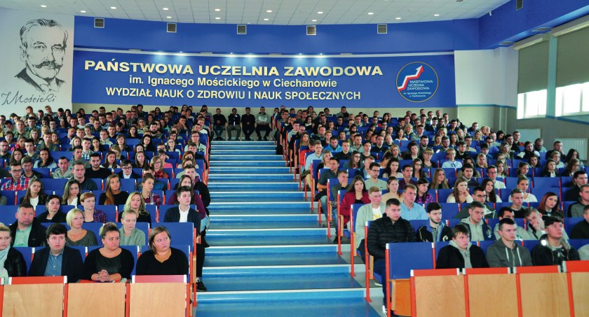 Państwowa Uczelnia Zawodowa w Ciechanowie. Miejsce przyjazne do studiowania!