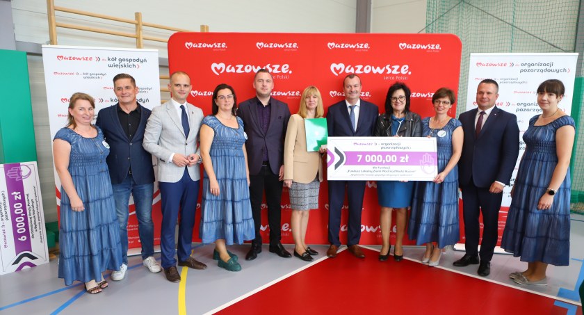 Środki dla KGW, organizacji pozarządowych i na inwestycje wodno-kanalizacyjne. Samorząd Mazowsza wspiera obszary wiejskie