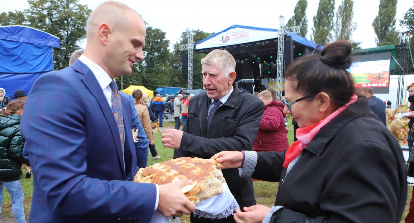 Dożynki Powiatu Płockiego. W hołdzie dla rolników [ZDJĘCIA, FILM]