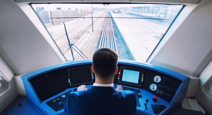 PKN ORLEN i PESA rozwijają współpracę na rzecz kolei wodorowej