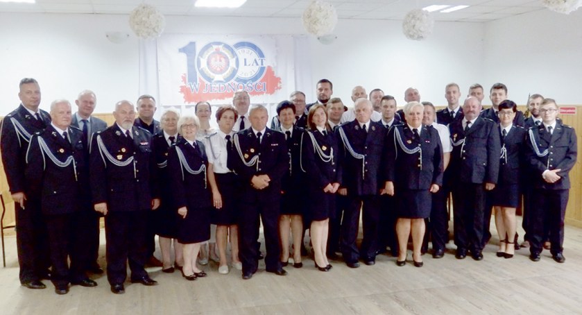 Ochotnicy z Wyszyny. Pomagają, edukują, są honorowymi dawcami krwi