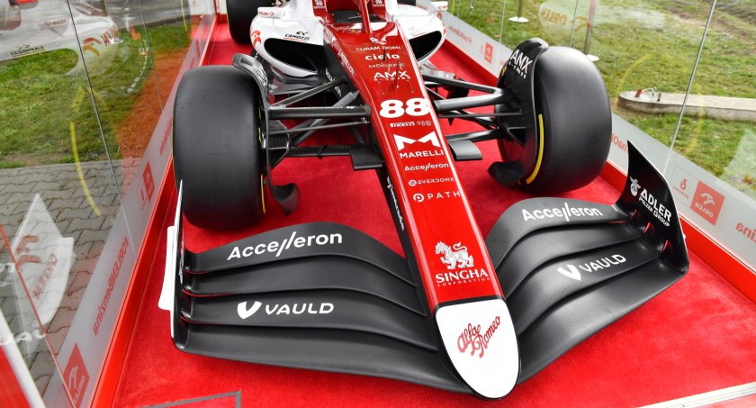 Alfa Romeo F1 Team ORLEN ruszył w trasę po Czechach