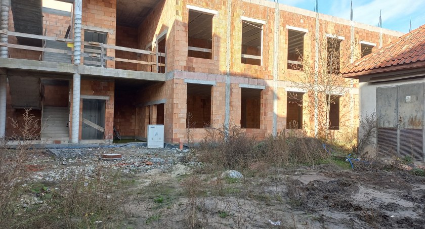 Miała być rozbudowa Urzędu Stanu Cywilnego, ale... prace stanęły w miejscu
