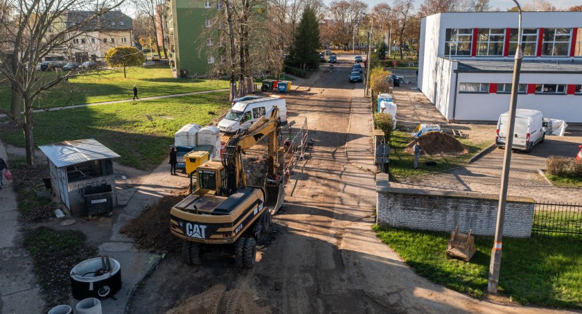Jak przebiegają prace na ul. Zawidzkiego?