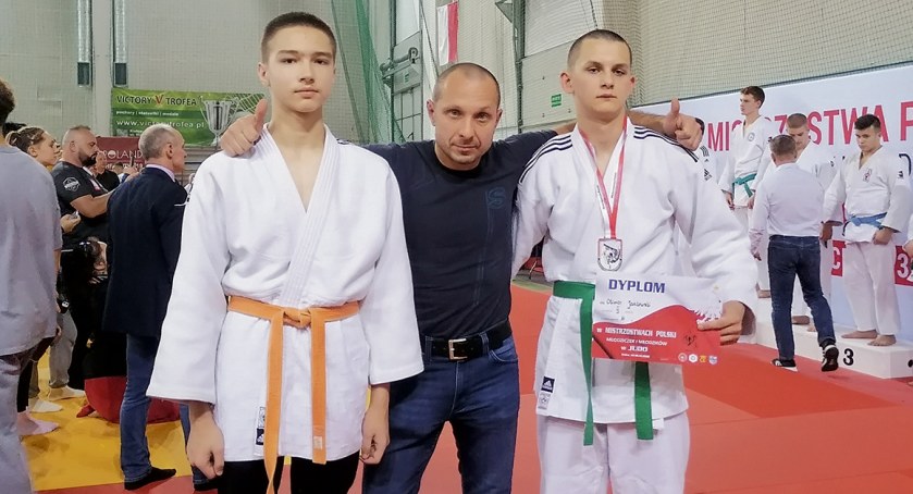 Zawodnik klubu Sakura Płock Mistrzem Polski. Oliwier na najniższym stopniu podium