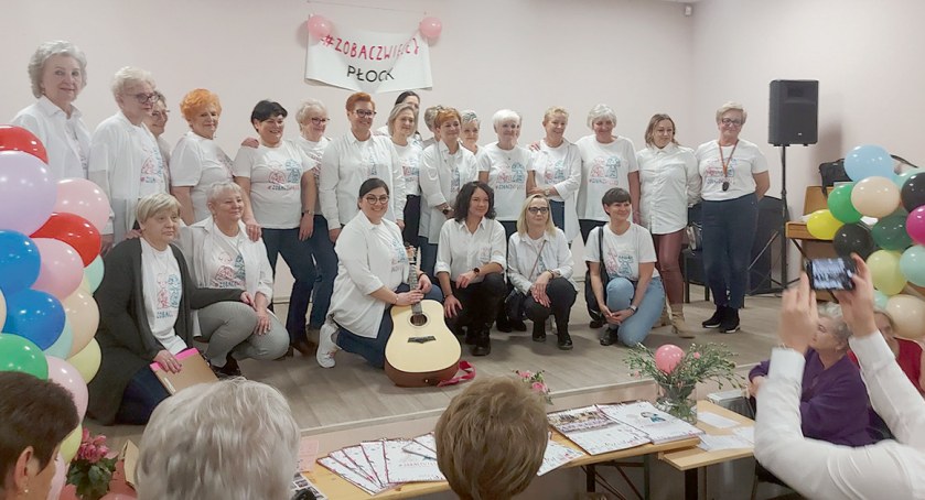 365 kobiet, 30 płocczanek, 12 miast. Biała koszula ma znaczenie