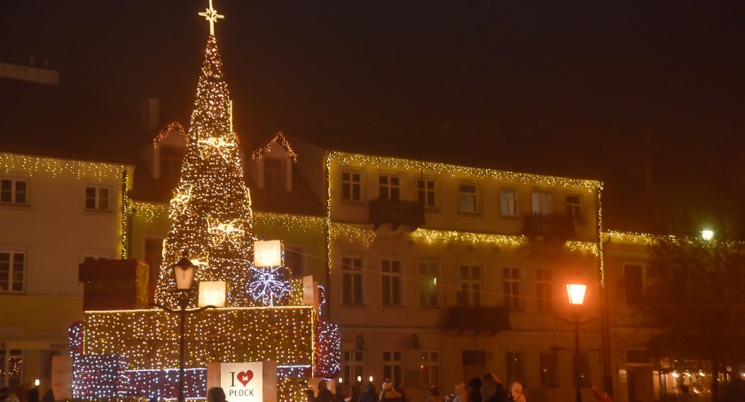Mikołajki przed ratuszem [FOTO]